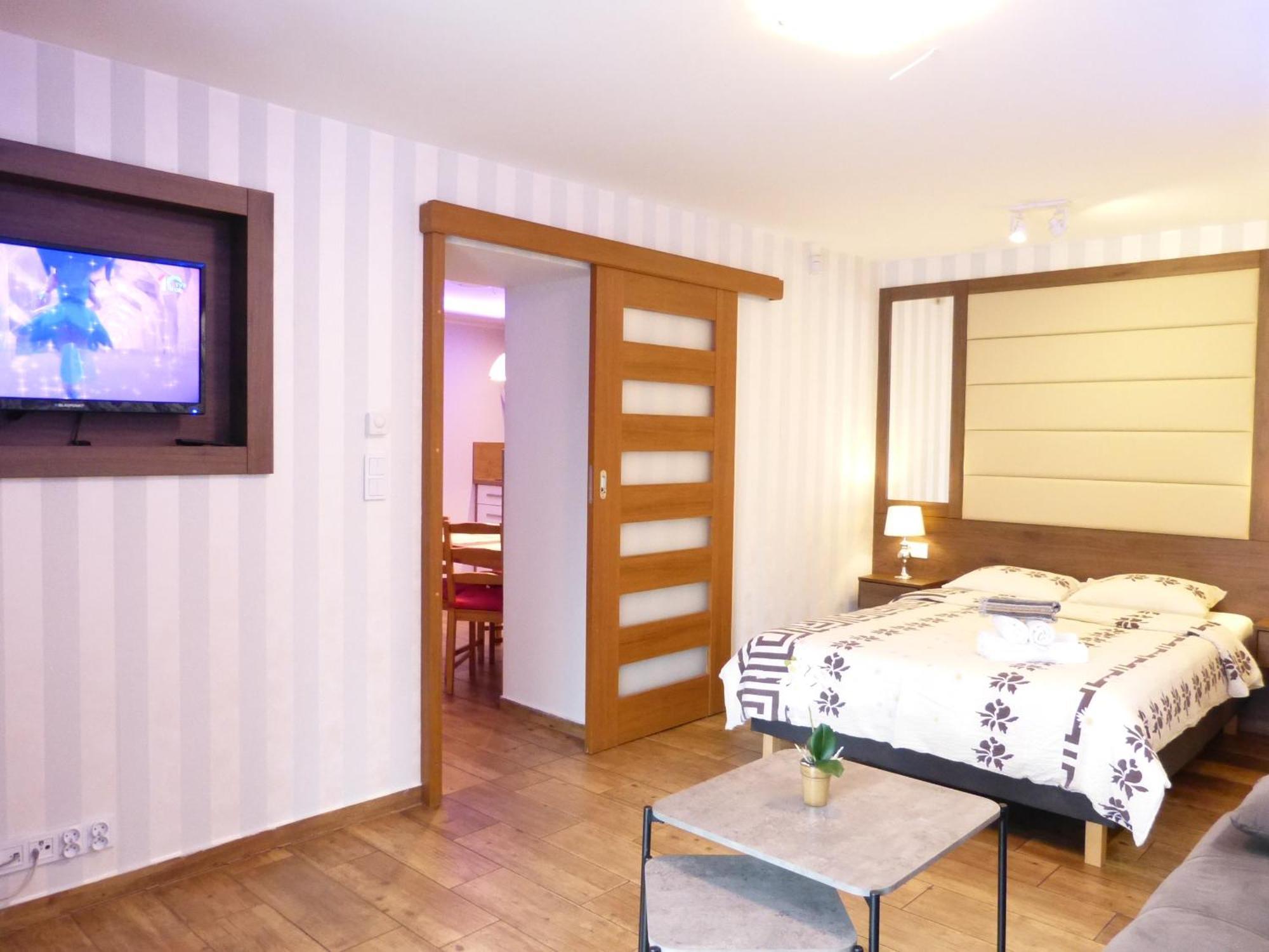 Asenata Pokoje & Apartamenty Centrum Ustron Room photo